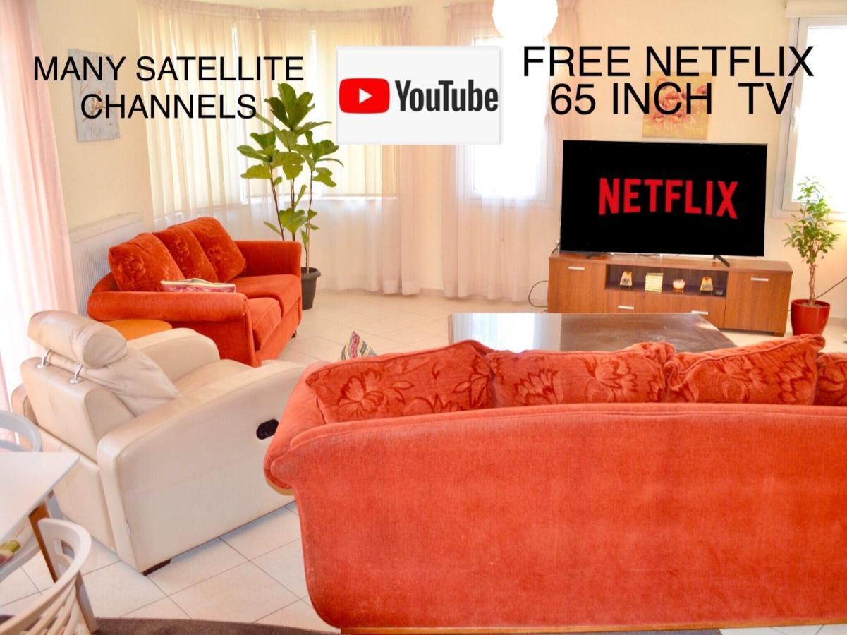 Giorgos Large Size Apartments -Family Friendly With Free Parking And Yard Views Heraklion  Ngoại thất bức ảnh
